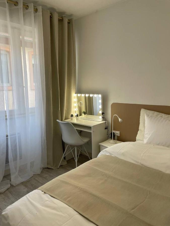 Cozy Appartement Halles Strasburgo Esterno foto